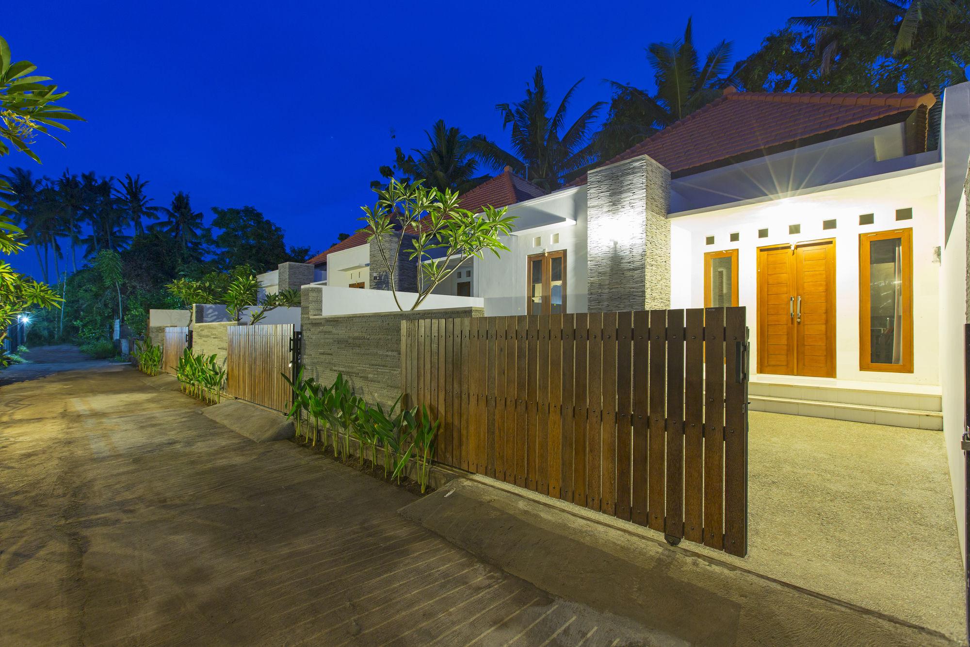 Odika Lovina Villas Luaran gambar