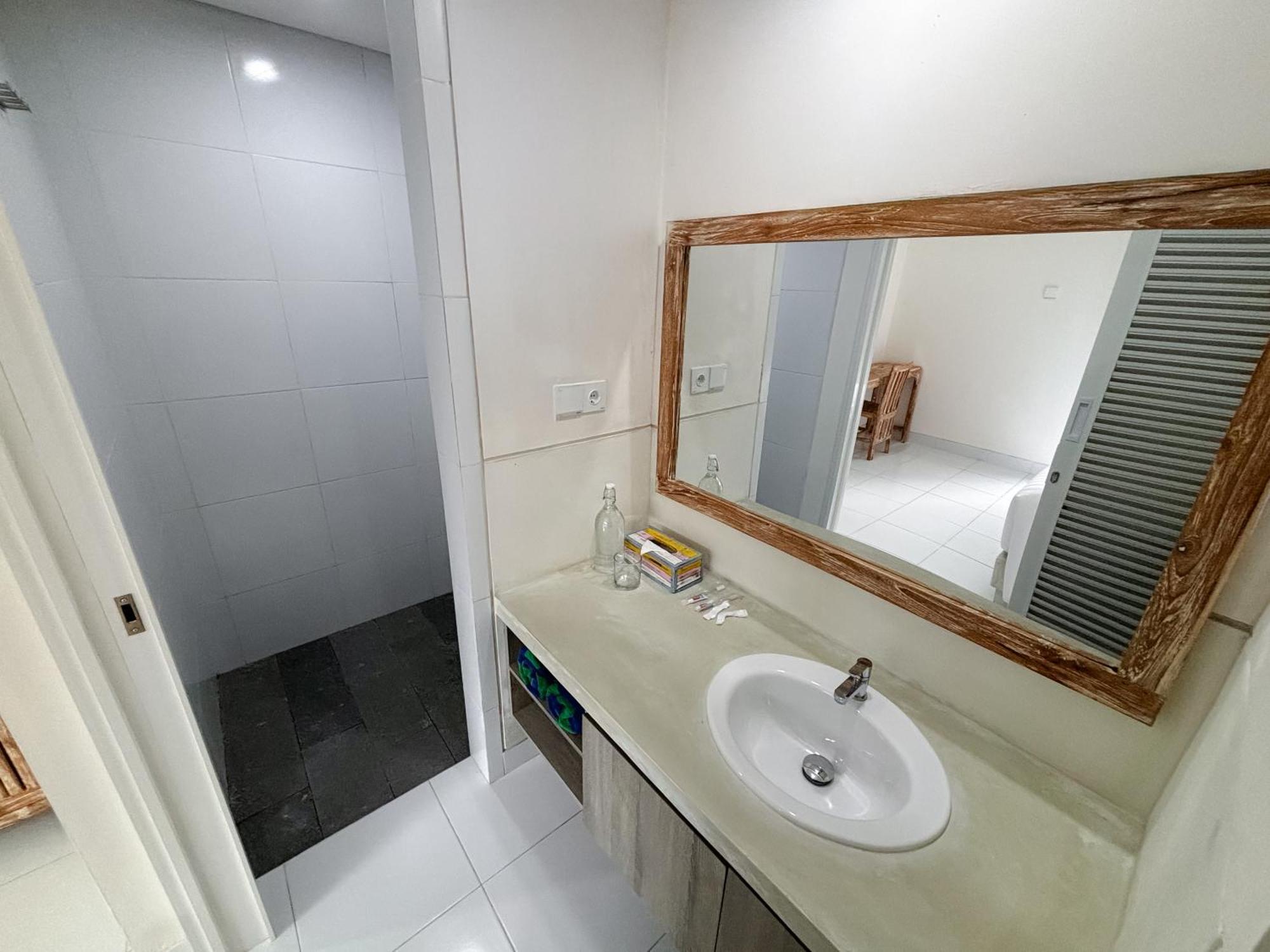 Odika Lovina Villas Bilik gambar