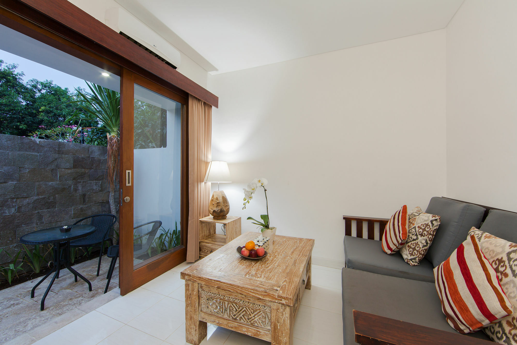 Odika Lovina Villas Luaran gambar
