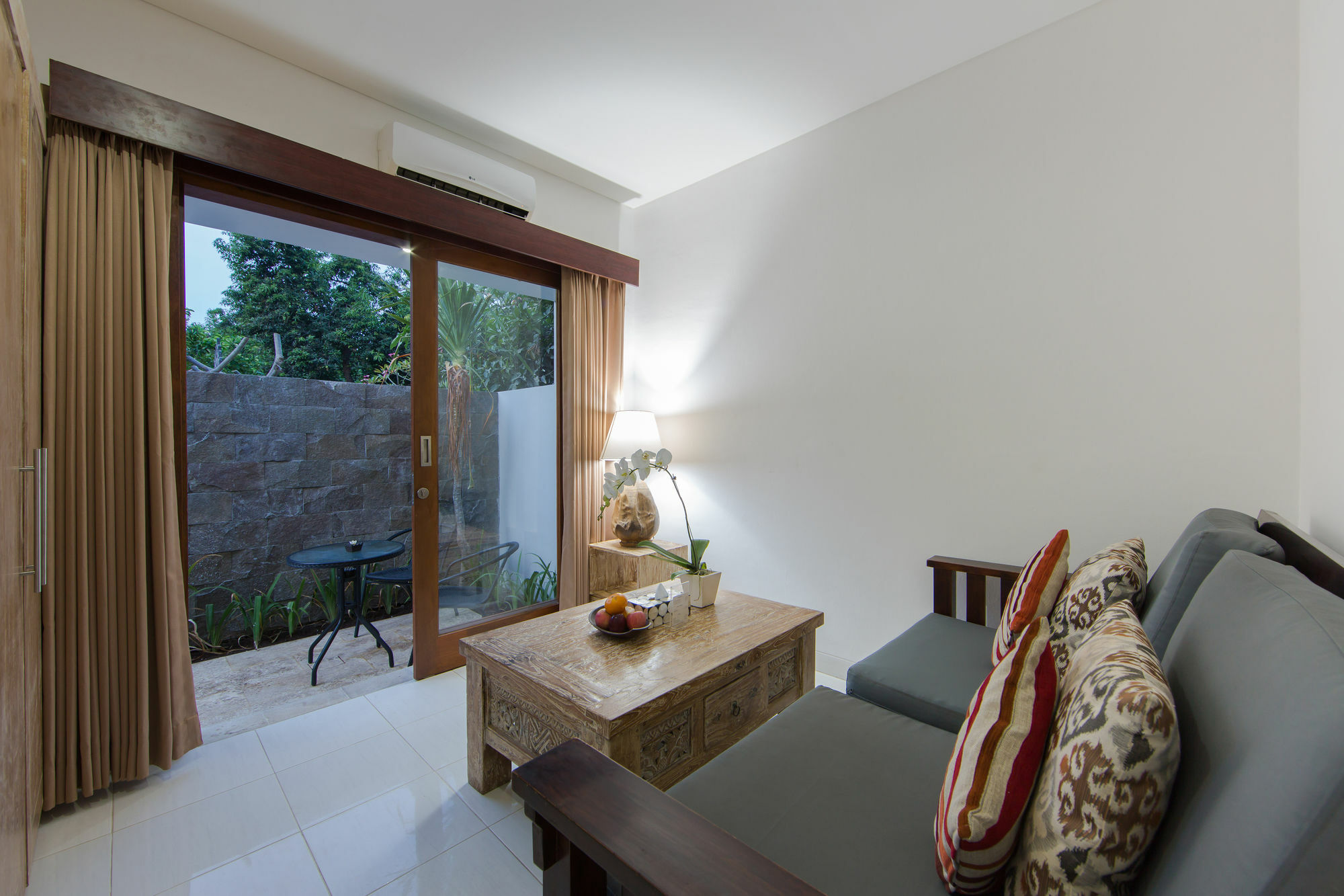 Odika Lovina Villas Luaran gambar